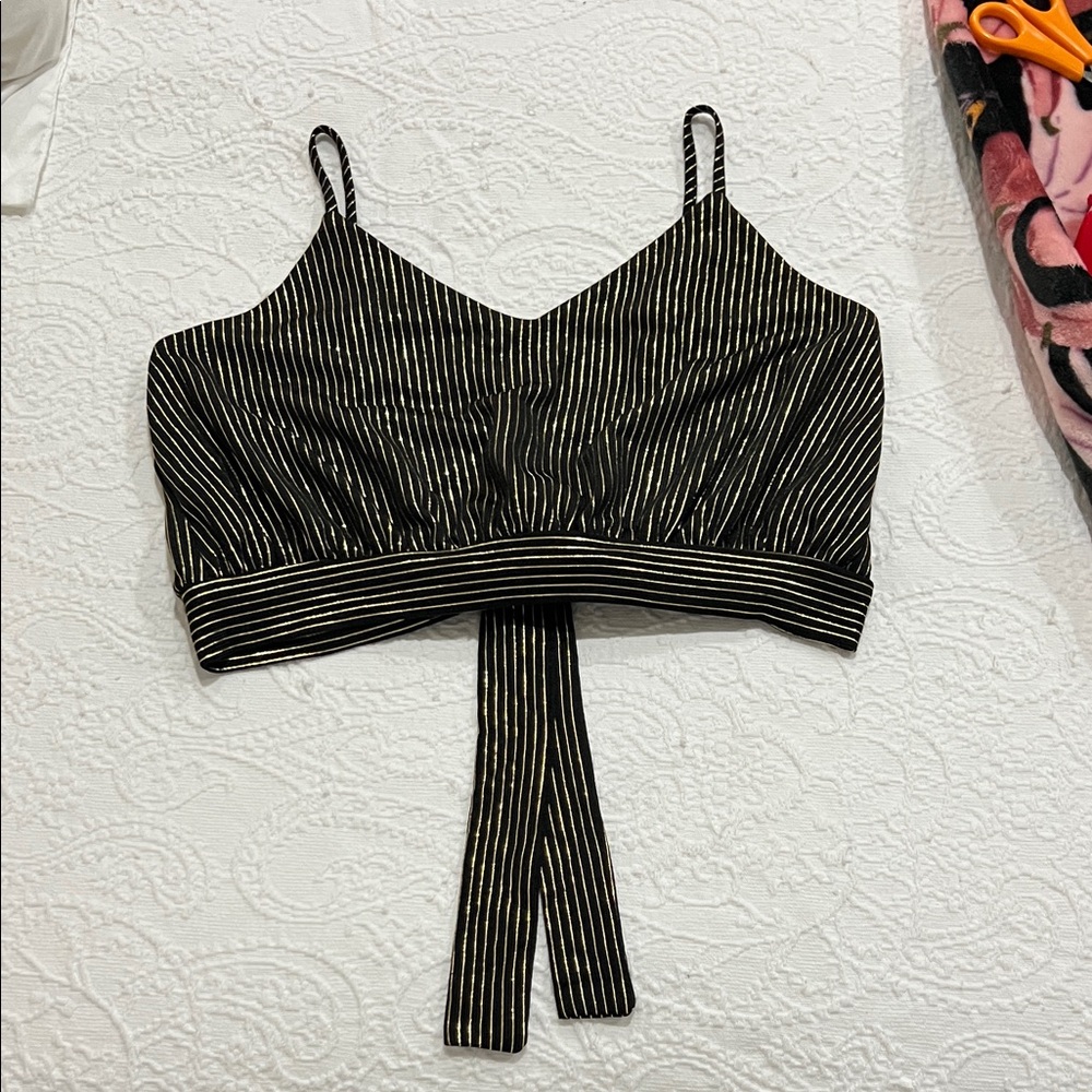 Fashion Nova Black and Gold Striped Crop Top